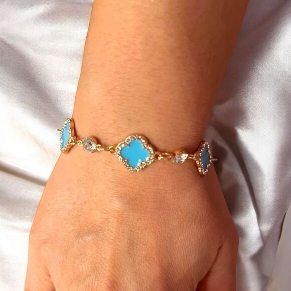 Elegant Blue Clover Rhinestone Gold Tone Bracelet - Picture 3 of 4